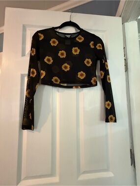 Modern Hero Sunflower Mesh Crop Top Size Small